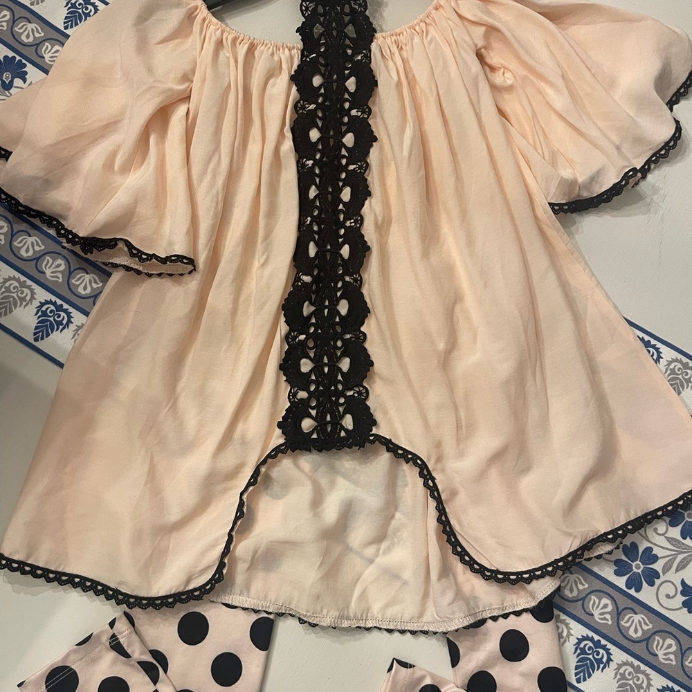 Little Girls 2 piece outfit by Mia Bella
